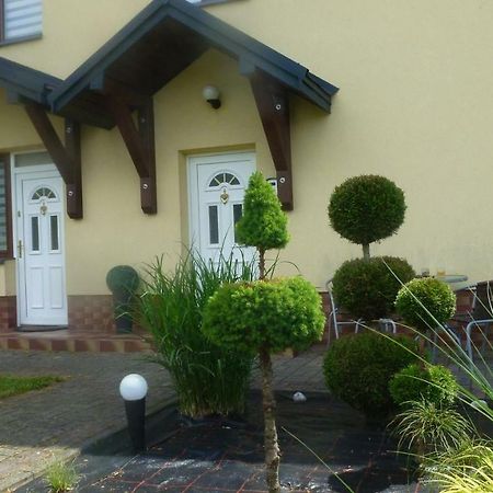 Apartament Bieszczady Myczkowce Exterior foto